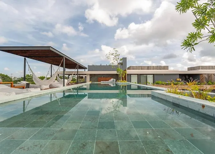 5 Star Luxury With Infinity And Cenote Pools Apartment