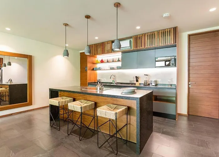 5 Star Luxury With Infinity And Cenote Pools Apartment